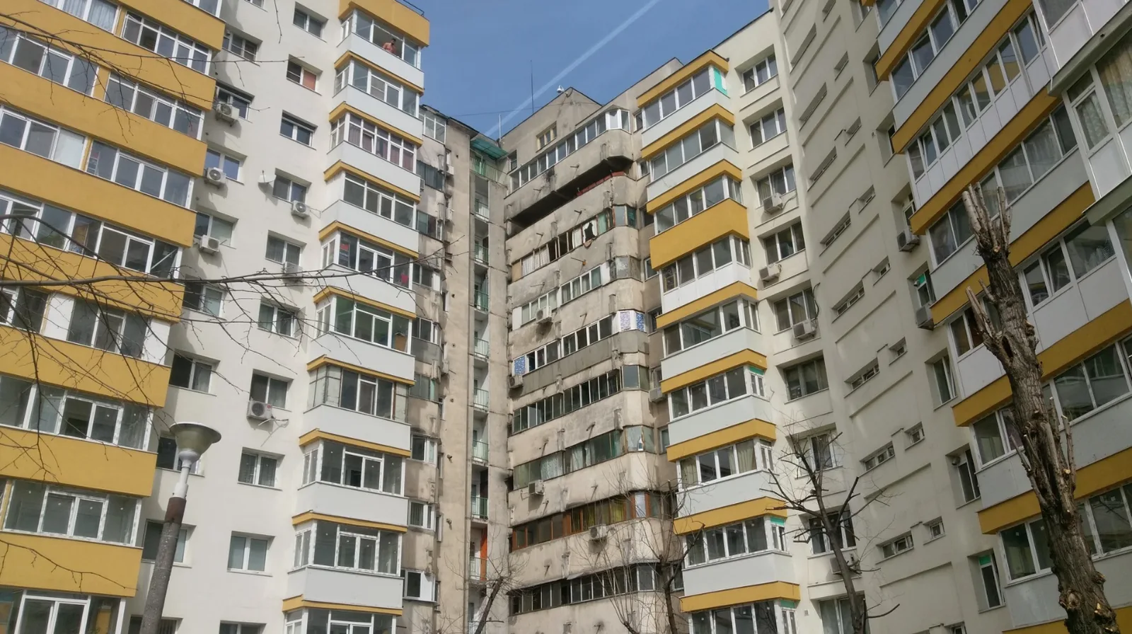 «Se ti vuoi fare un’idea di come se la passa una città devi andare a vedere i suoi margini. Il centro ti dirà che va tutto bene. La periferia ti dirà il resto.» 