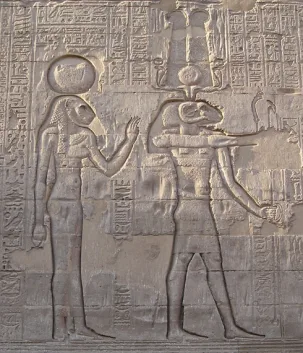 Gli sposi Menhit e Khnum, Tempio di Esna, Egitto.